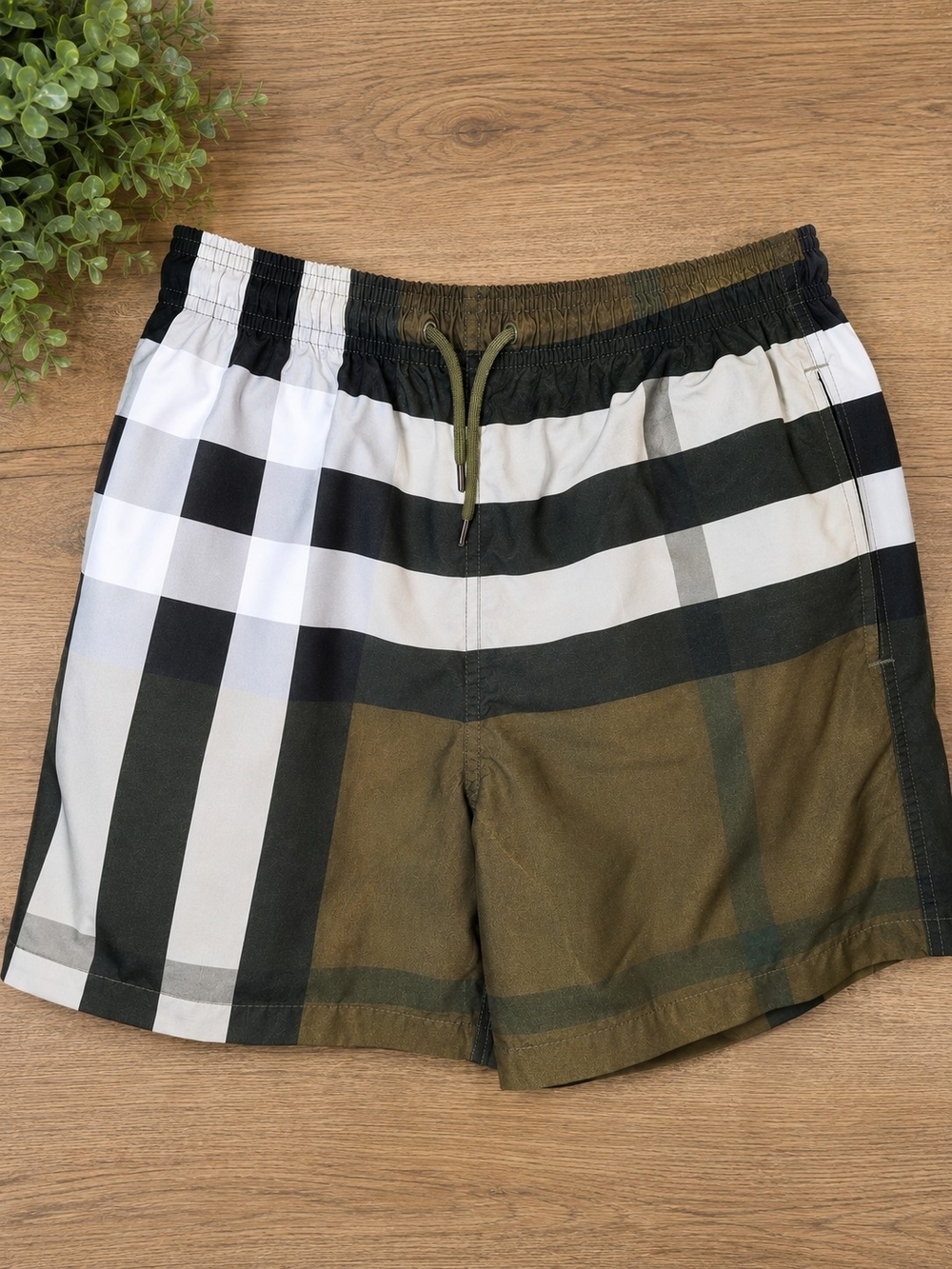 Burberry Men’s Green Plaid Check Swim Shorts L
